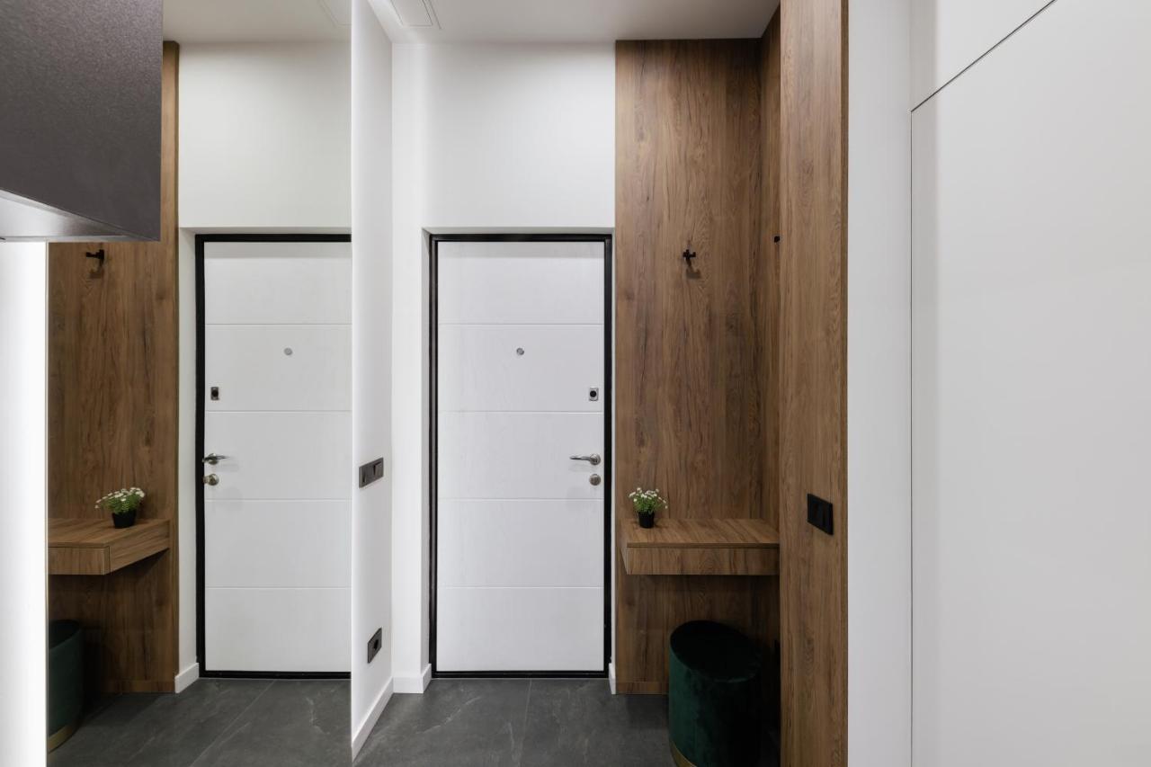 Luxury Apartments Smart House Ungvár Kültér fotó