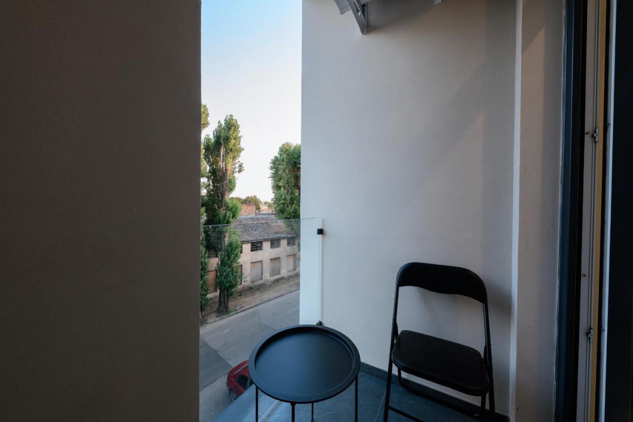 Luxury Apartments Smart House Ungvár Kültér fotó