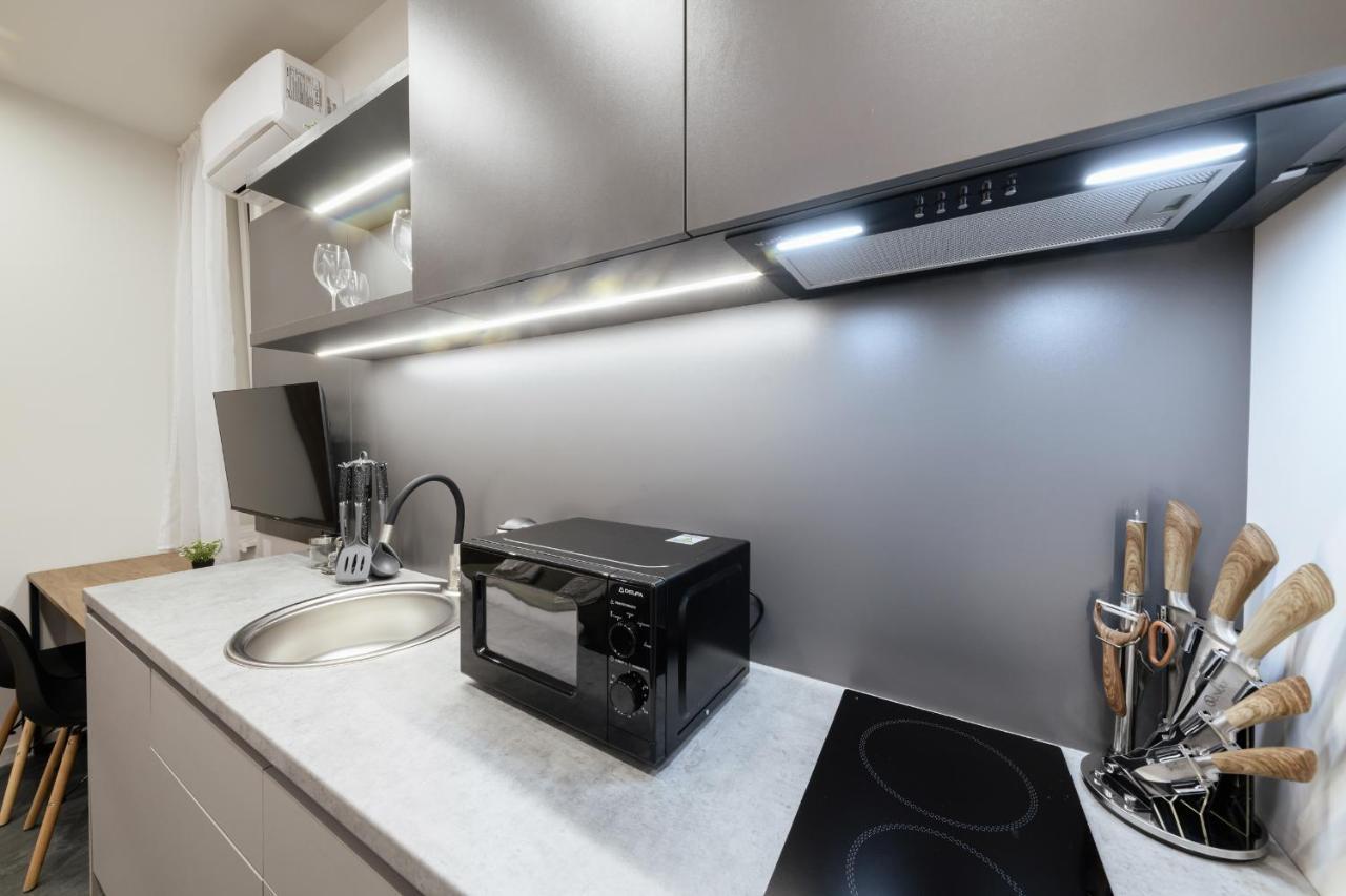 Luxury Apartments Smart House Ungvár Kültér fotó