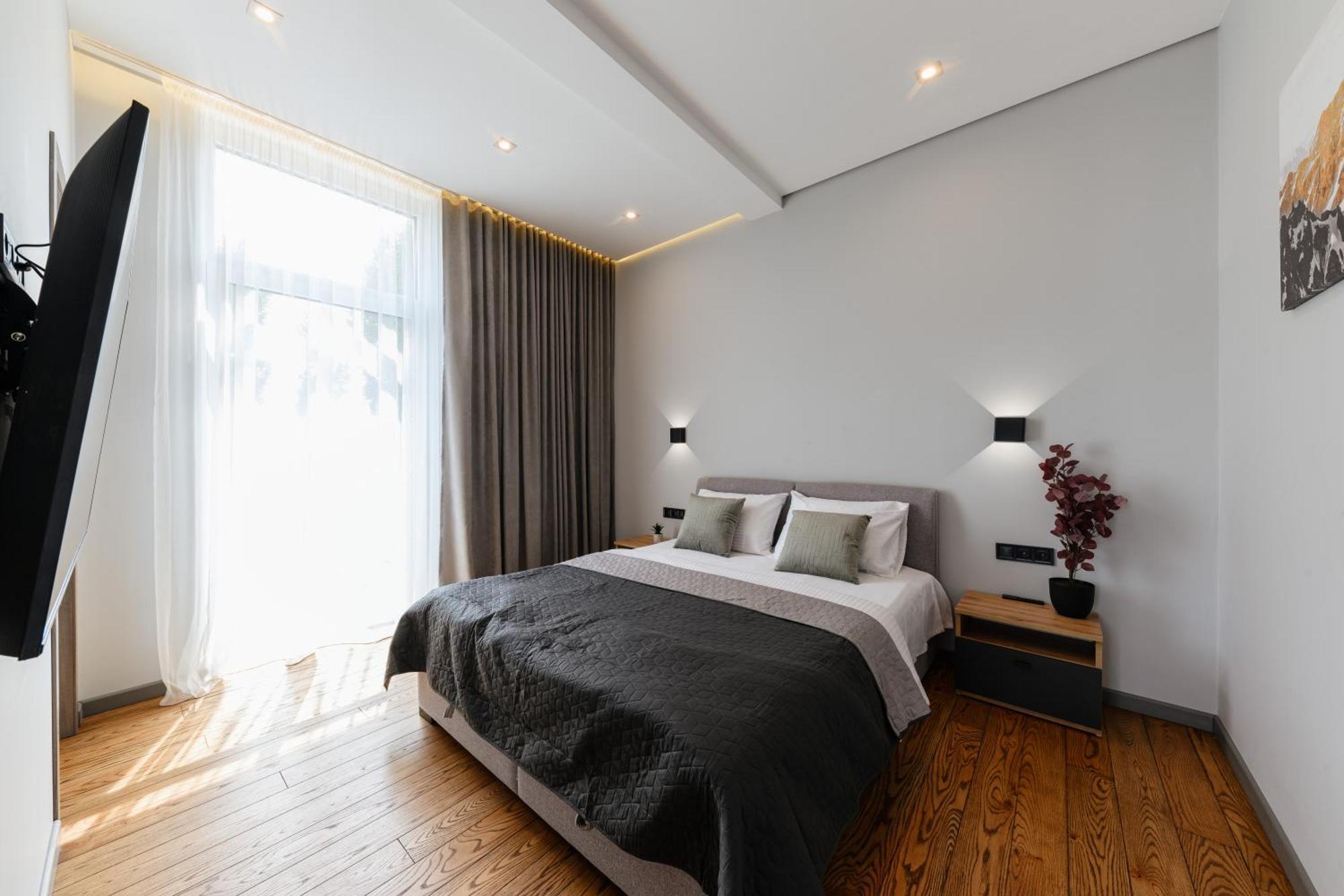 Luxury Apartments Smart House Ungvár Kültér fotó