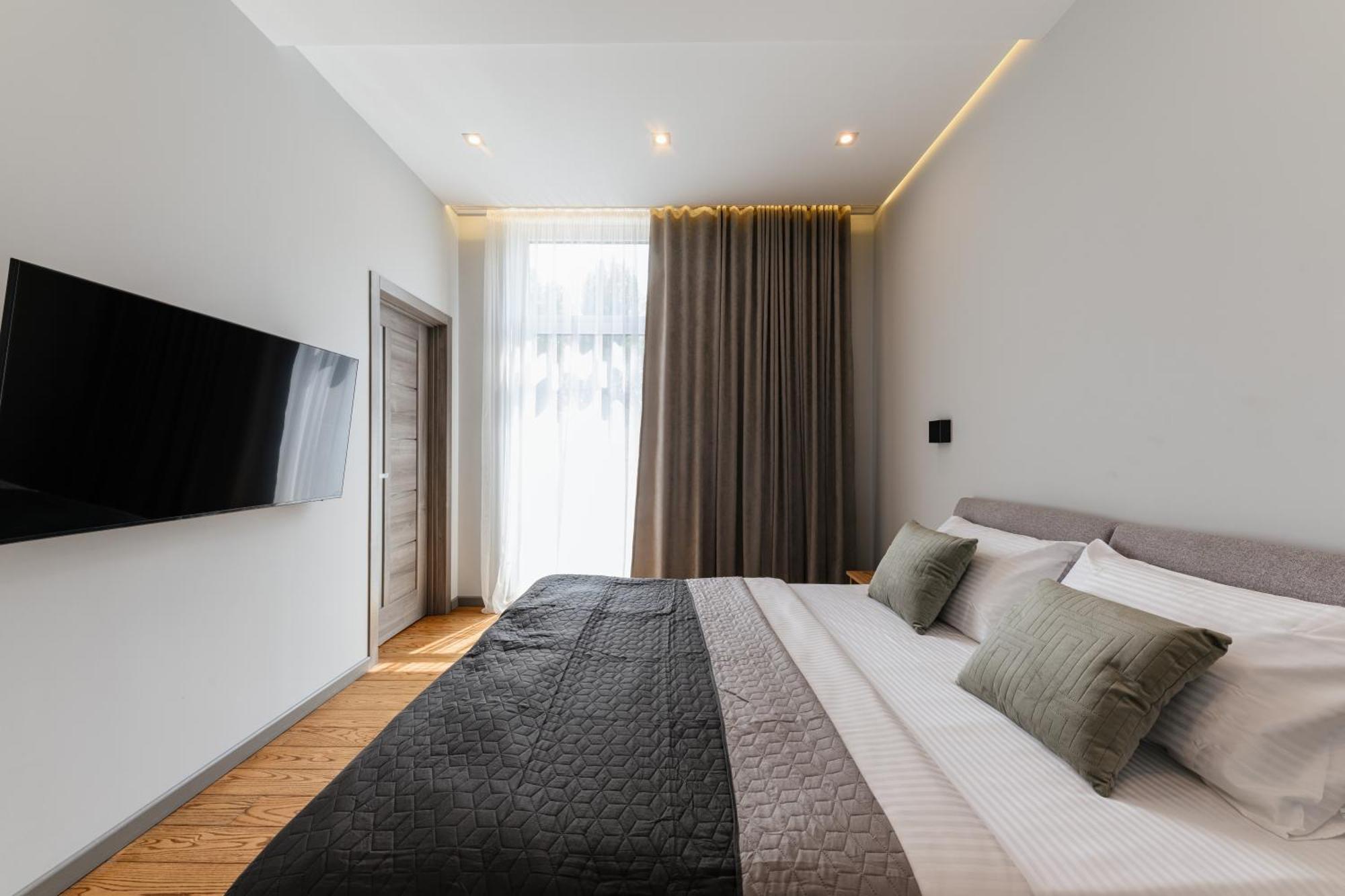 Luxury Apartments Smart House Ungvár Kültér fotó