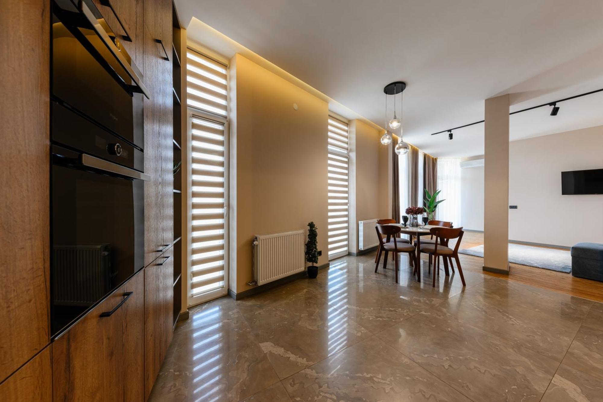 Luxury Apartments Smart House Ungvár Kültér fotó