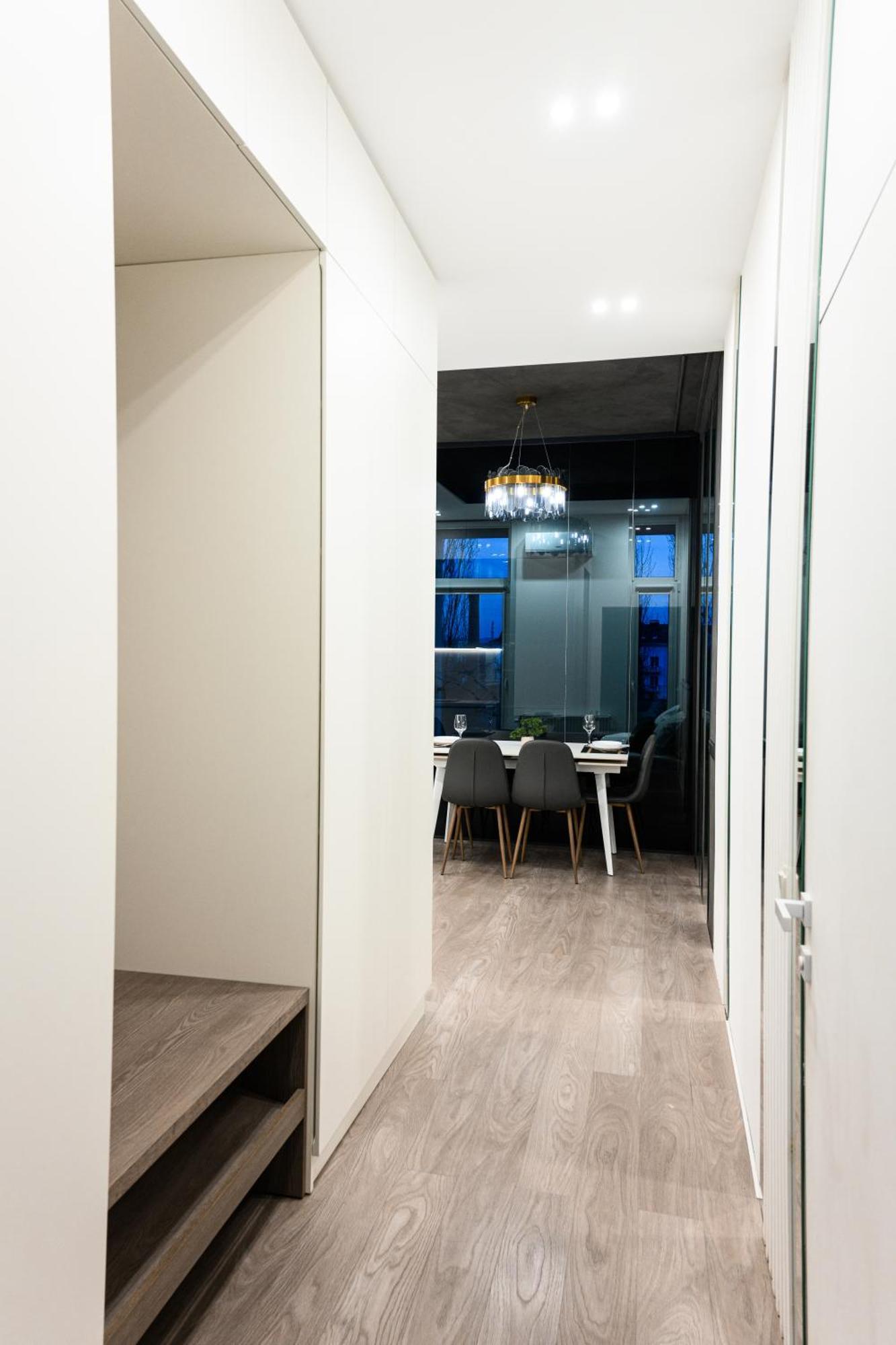 Luxury Apartments Smart House Ungvár Kültér fotó