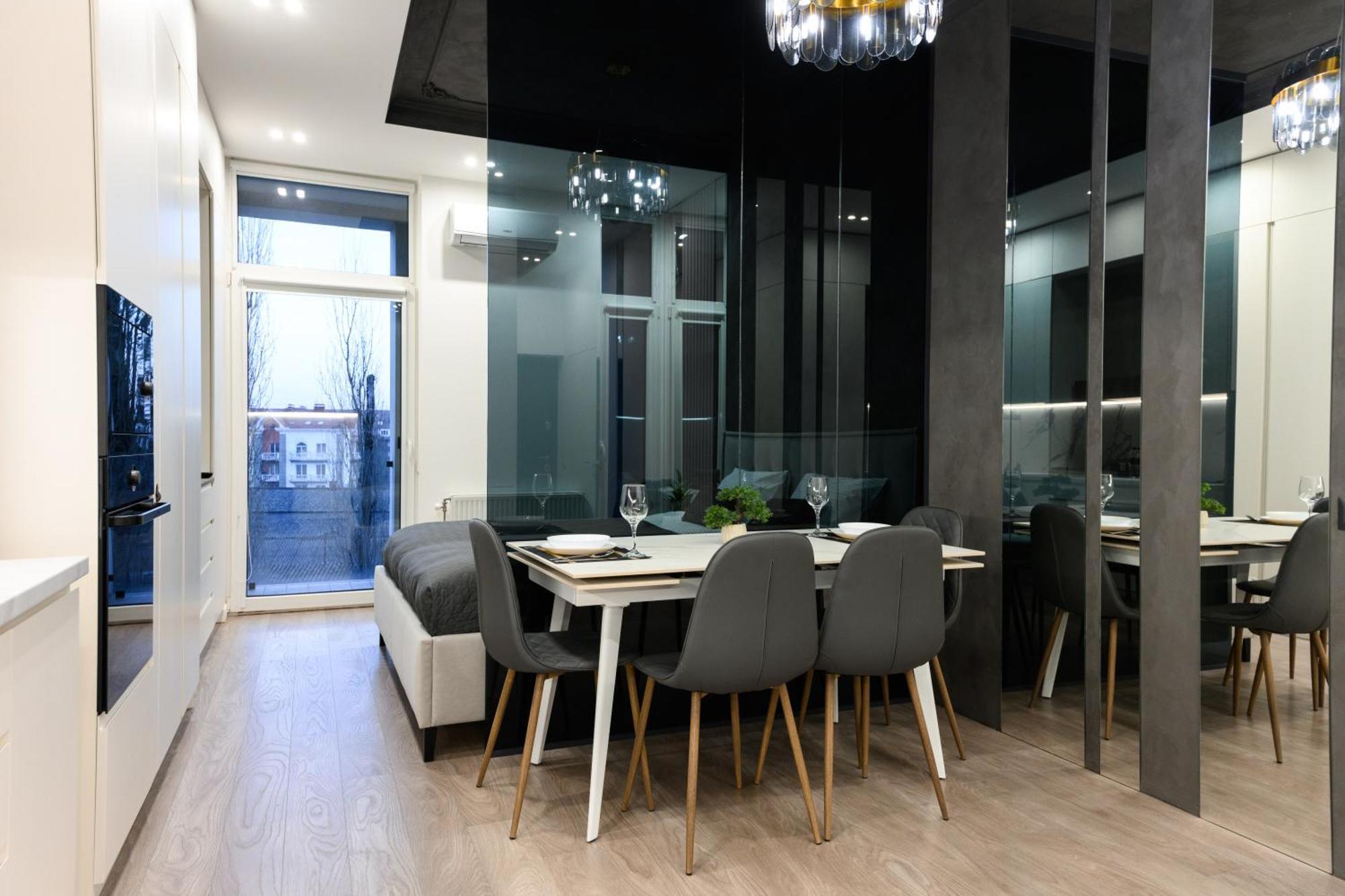 Luxury Apartments Smart House Ungvár Kültér fotó